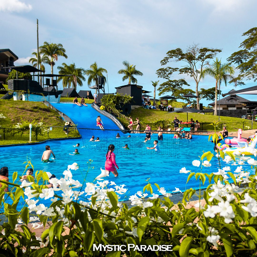 Piscinas y Solárium