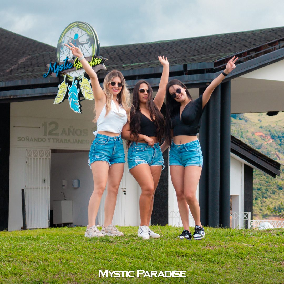 Plan Amigos Free Adventure