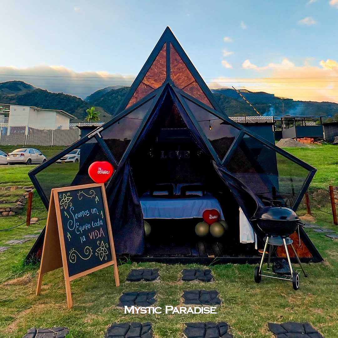 Glamping Luxury Mystic Paradise