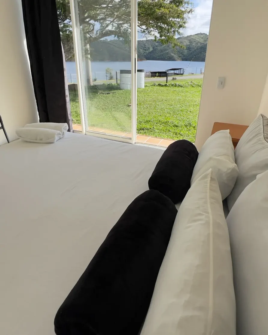 Habitación Grupal (Hasta 6 Personas)