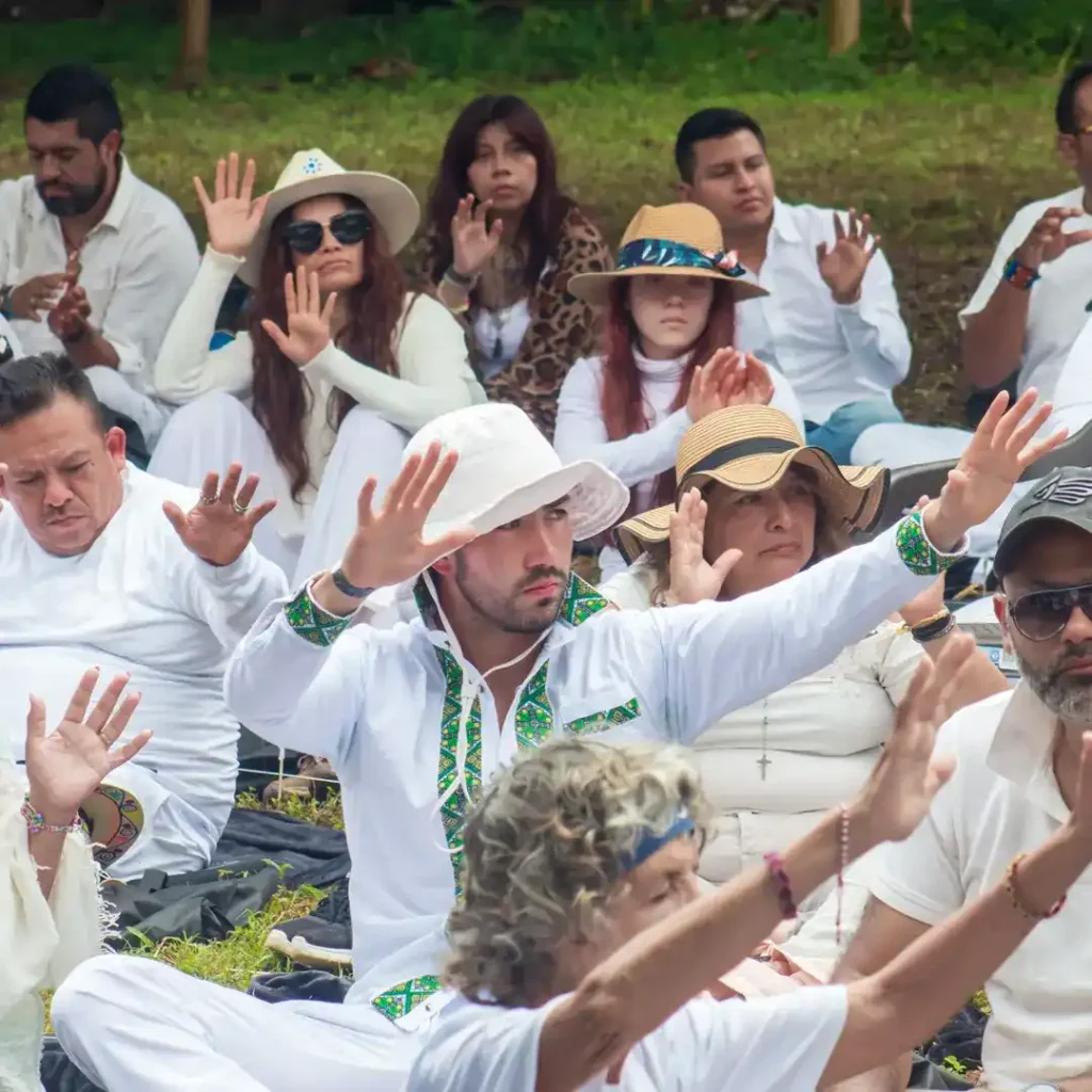 Centro de Eventos en el Lago Calima: Mystic Paradise 31 Centro de Eventos Mystic Paradise cuadradas10