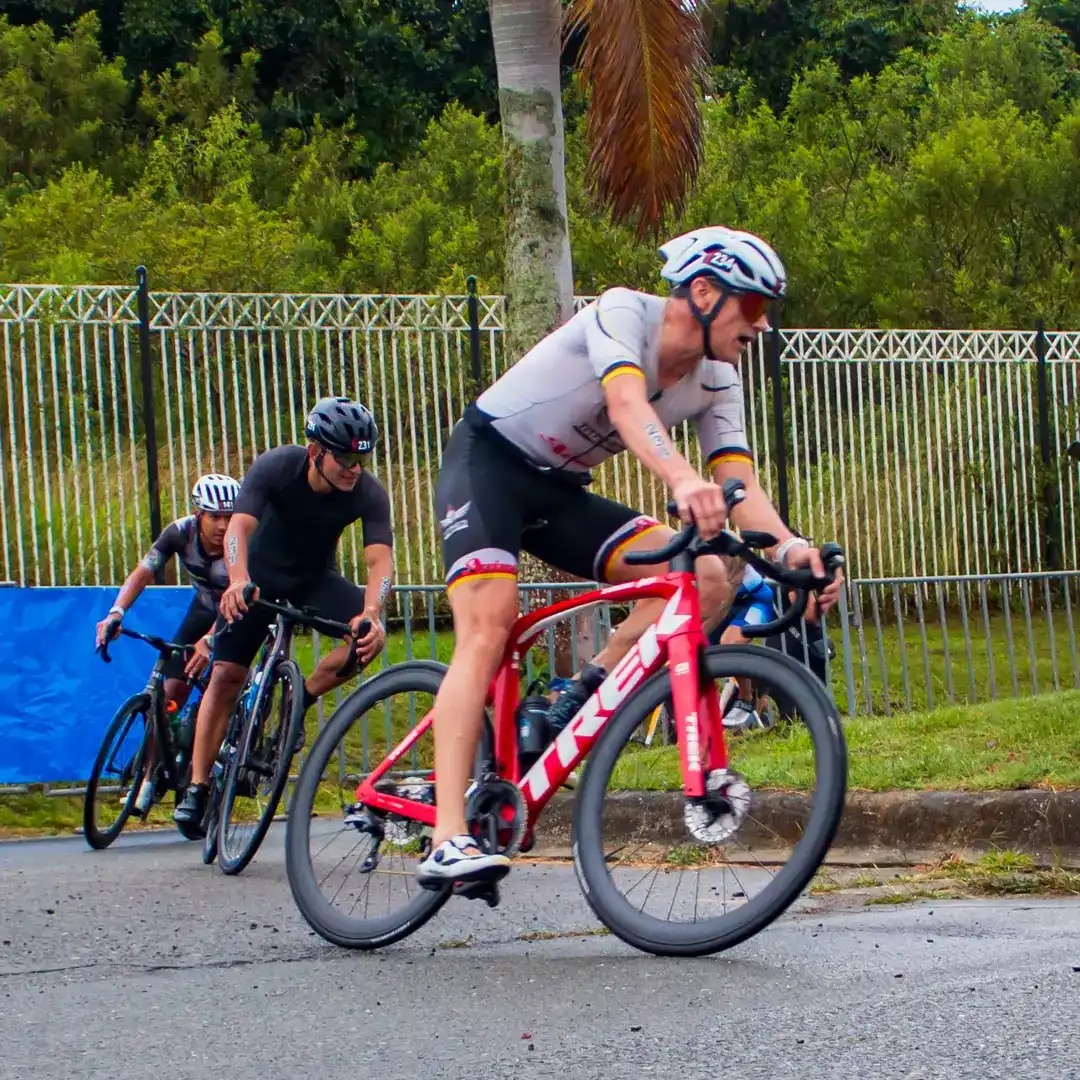 Centro de Eventos en el Lago Calima: Mystic Paradise 9 Centro de Eventos Mystic Paradise cuadradas18