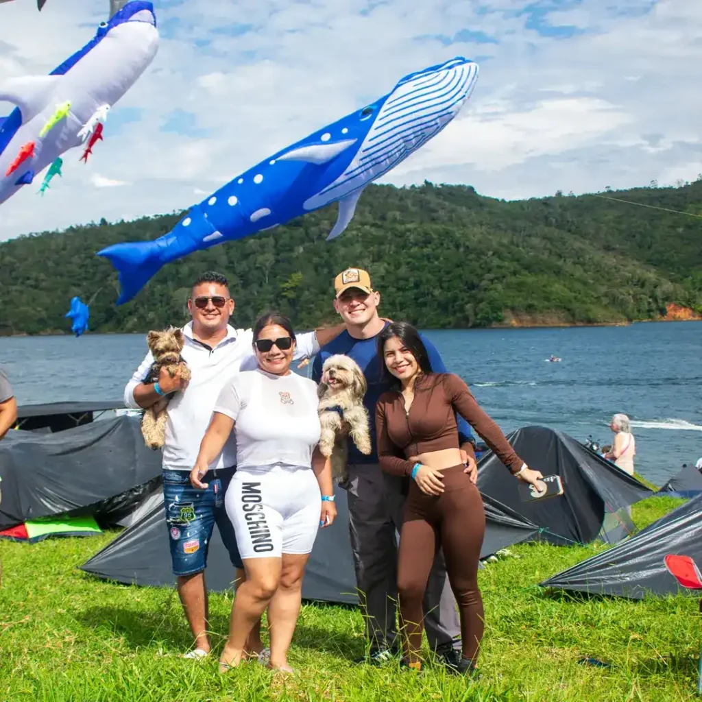 Centro de Eventos en el Lago Calima: Mystic Paradise 40 Centro de Eventos Mystic Paradise cuadradas2