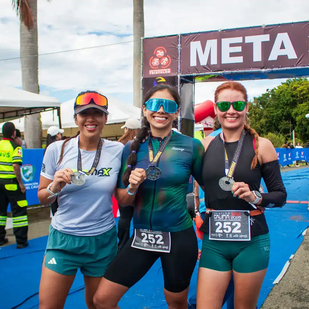 Centro de Eventos en el Lago Calima: Mystic Paradise 11 Centro de Eventos Mystic Paradise cuadradas21