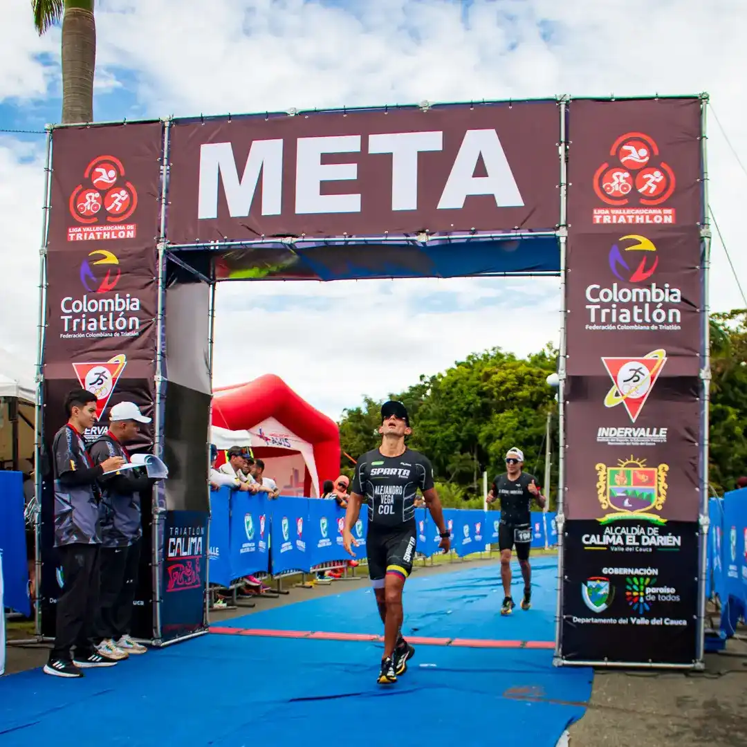 Centro de Eventos en el Lago Calima: Mystic Paradise 12 Centro de Eventos Mystic Paradise cuadradas22