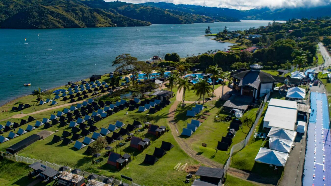 Centro de Eventos Mystic Paradise23